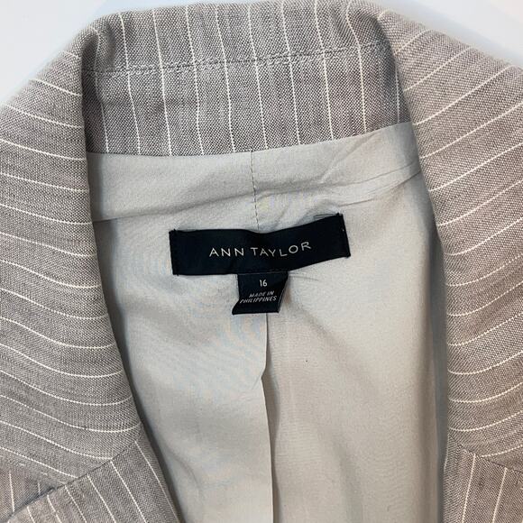 ANN TAYLOR Plus Size Linen Blend Single-Breasted 2 Piece Suit (Gray | Size 16) - Picture 7 of 13
